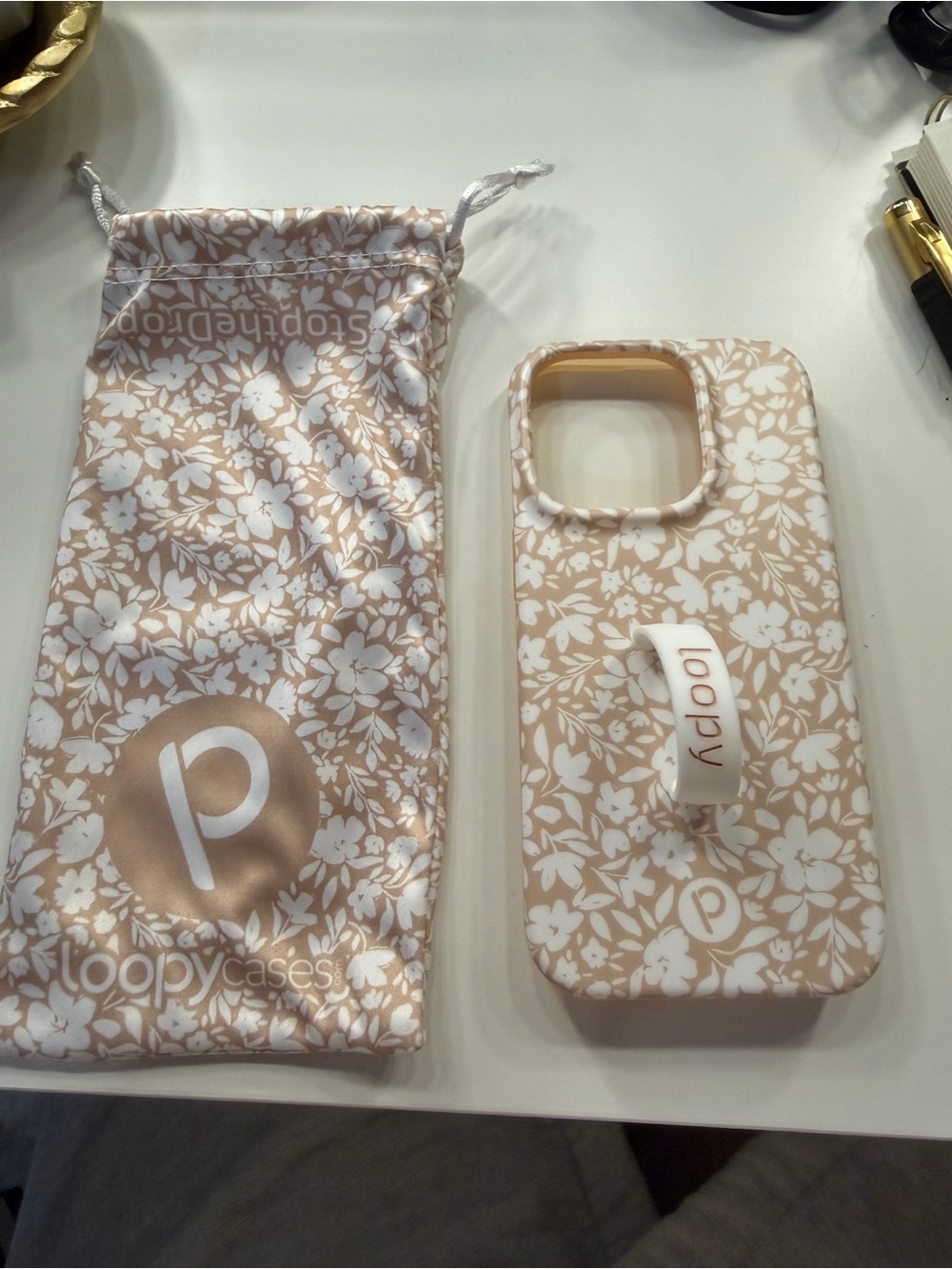Loopy Case Beige Floral Phone Case with White Hand Loop